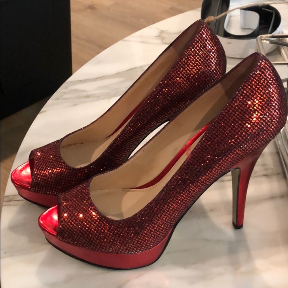 Enzo Angiolini red pumps pageant/special occasion